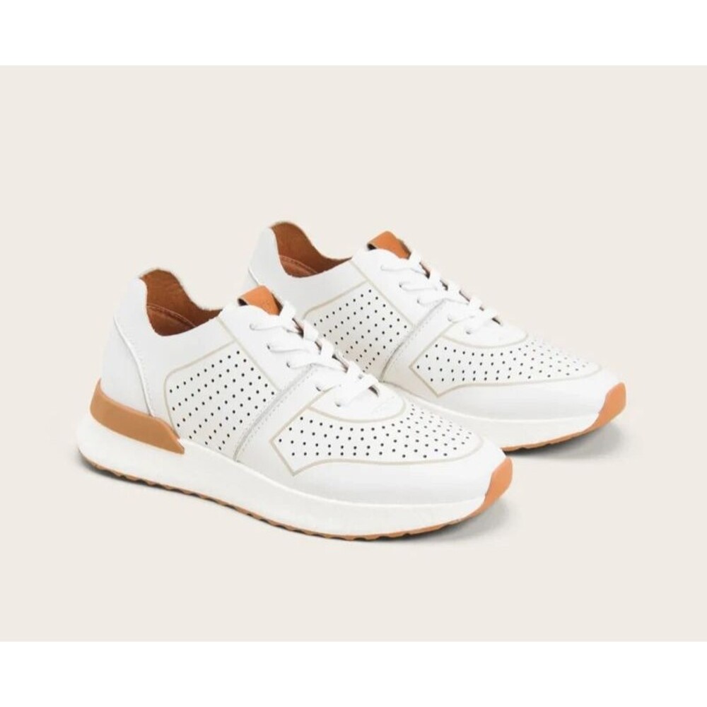 NEW Gentle Souls by Kenneth Cole, Laurence Jogger Sneaker Men's 9.5 White